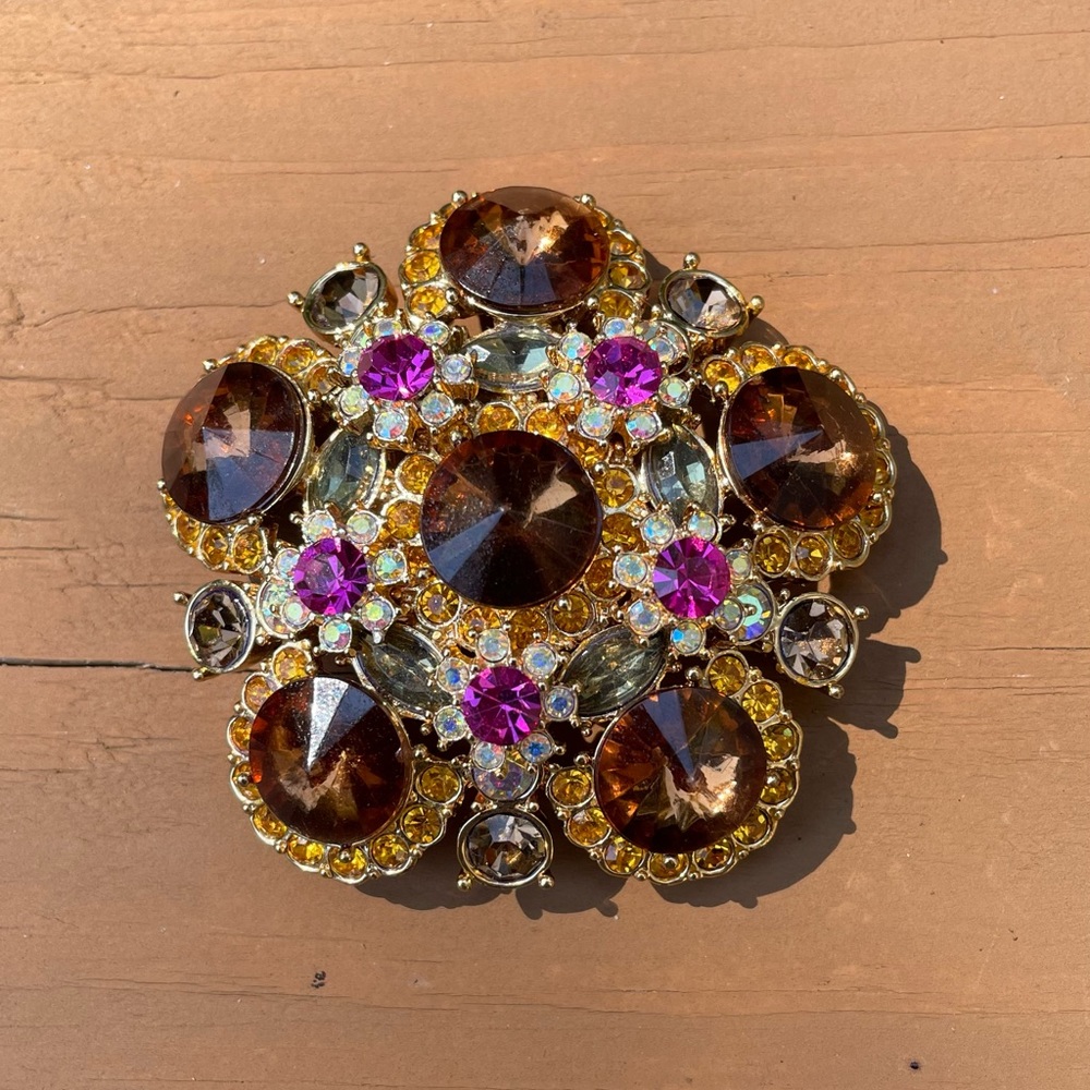 Janie Bryant Stacked Rivoli Topaz Pink Large Rhinestone Pin / Pendant